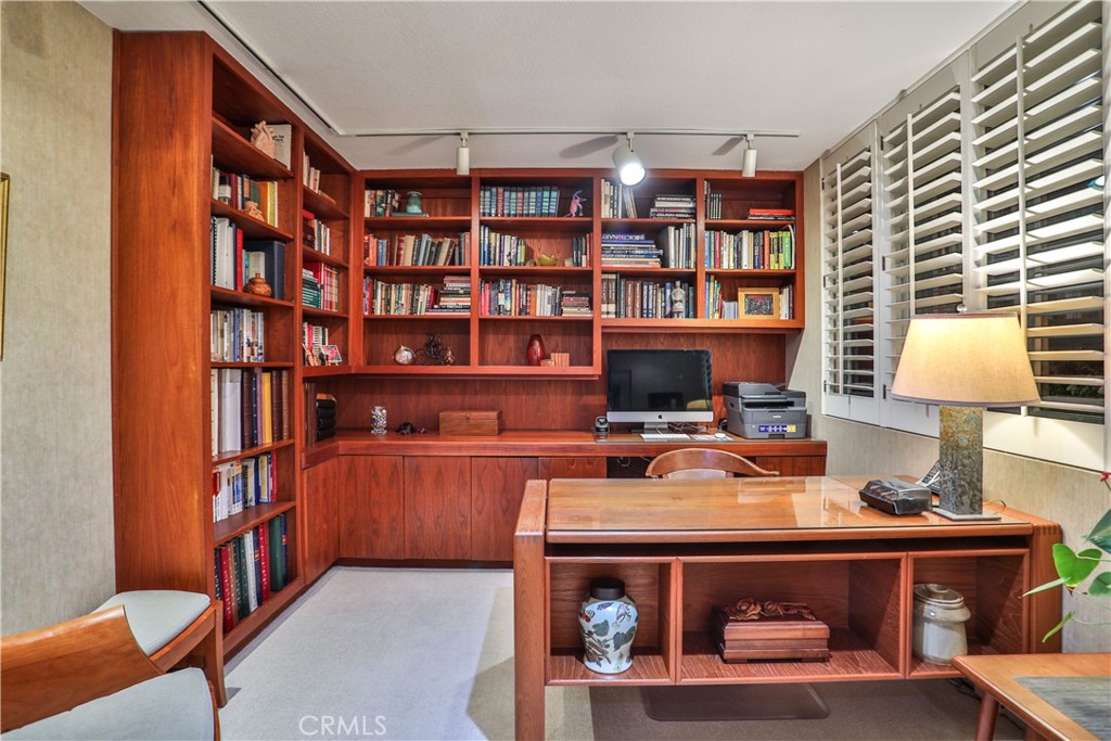 868 Guanajuato Drive