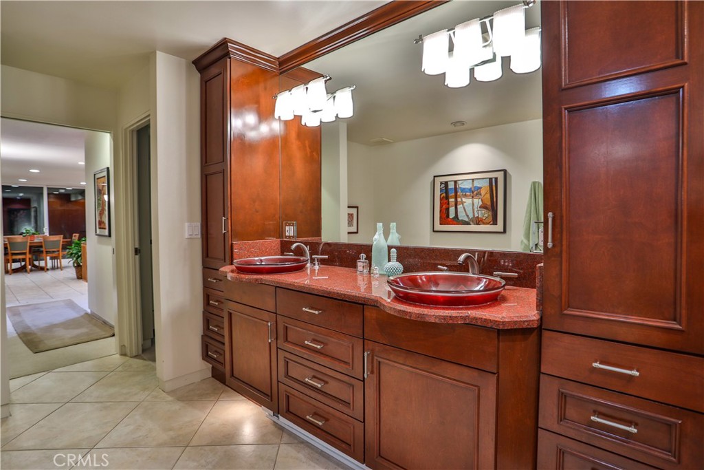 868 Guanajuato Drive