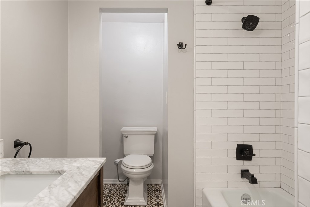 1111 N Indian Hill Boulevard