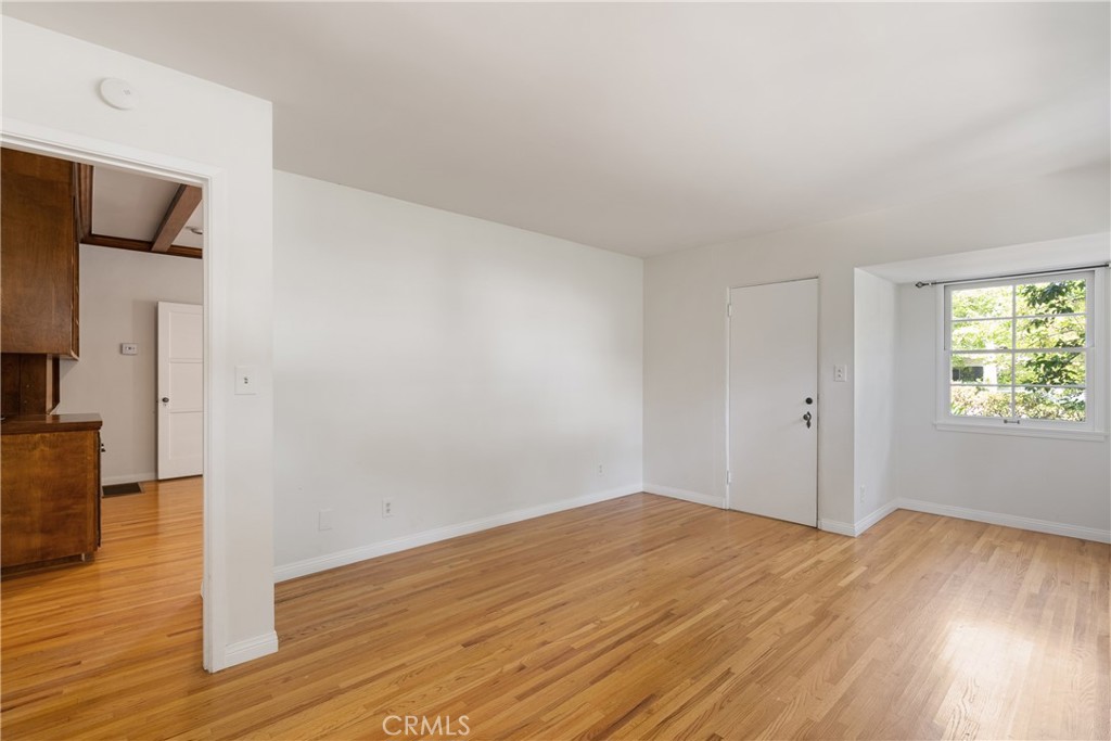 1111 N Indian Hill Boulevard