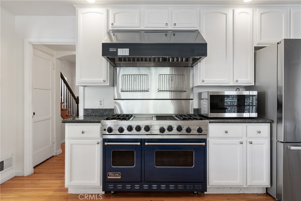 1111 N Indian Hill Boulevard