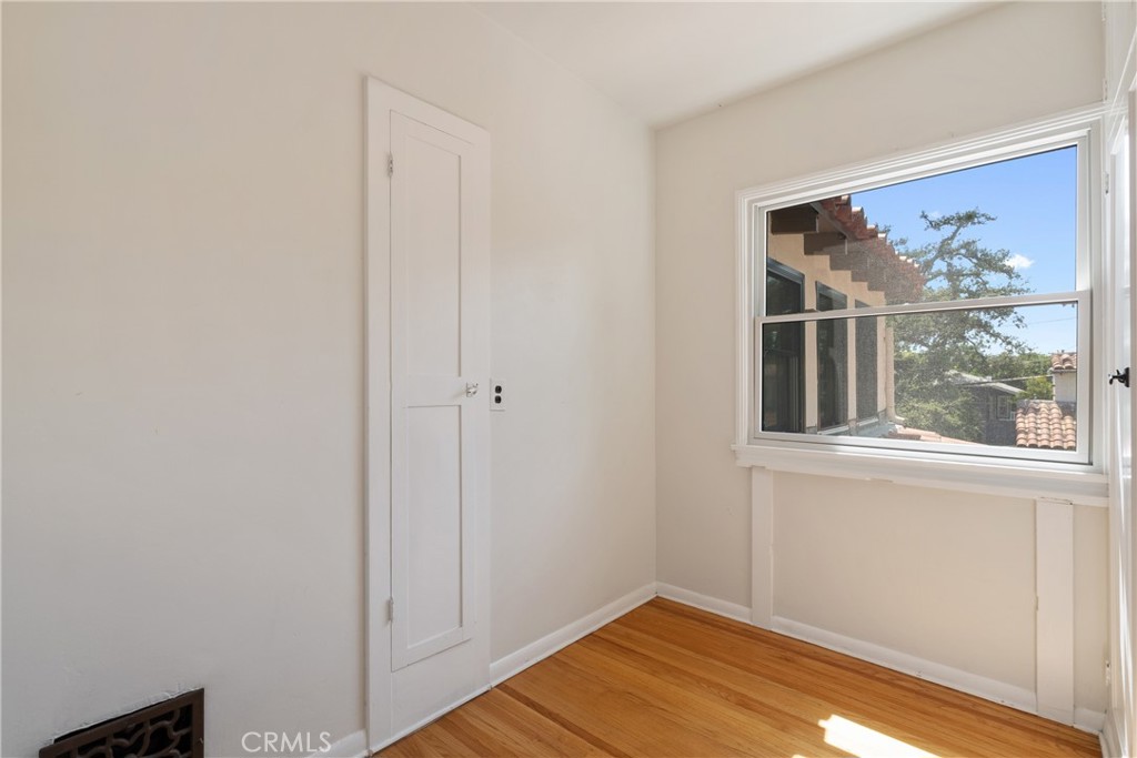 1111 N Indian Hill Boulevard