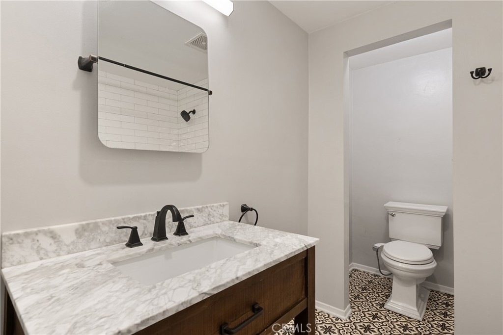 1111 N Indian Hill Boulevard