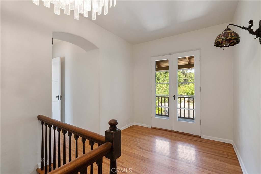 1111 N Indian Hill Boulevard