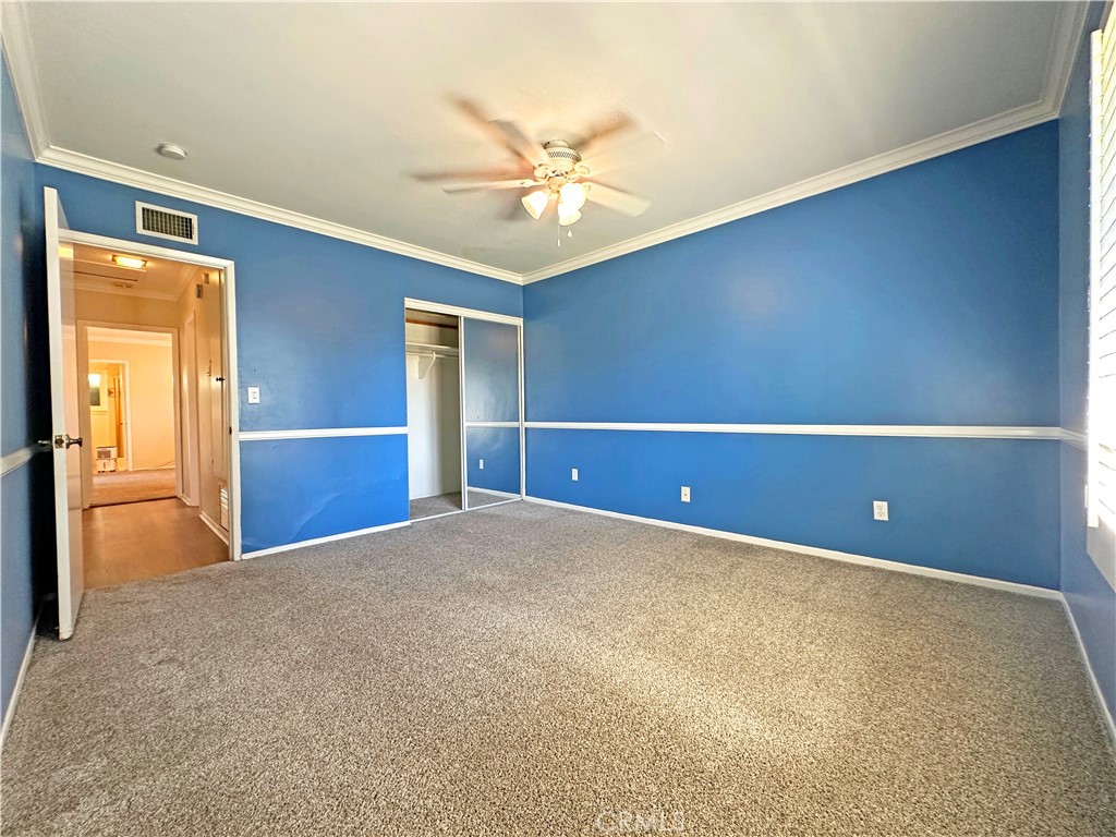 1562 Whittier Avenue