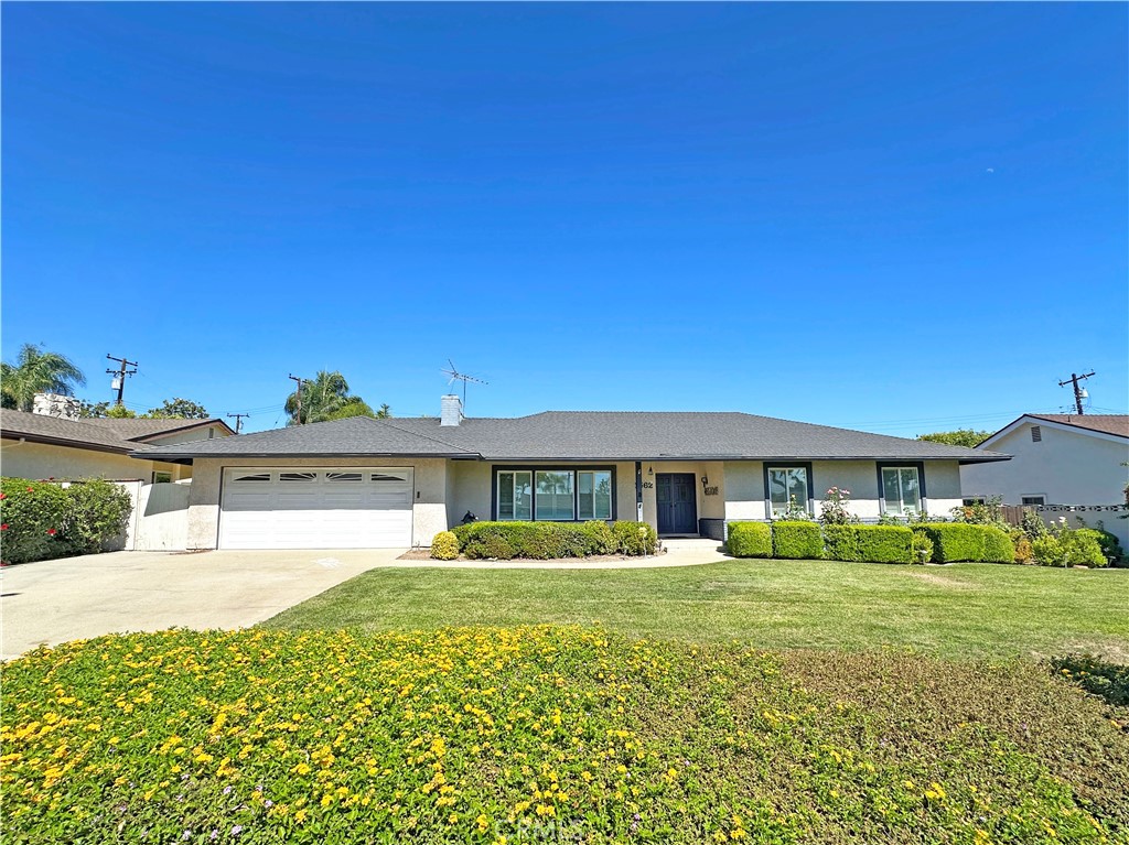 1562 Whittier Avenue