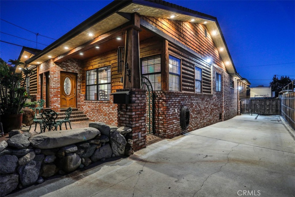436 Oakdale