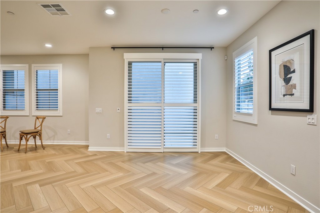 1419 N Indian Hill Boulevard