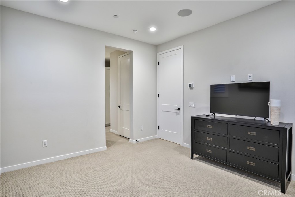 1419 N Indian Hill Boulevard