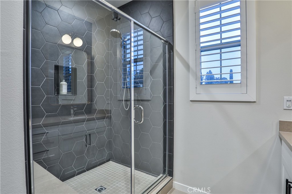 1419 N Indian Hill Boulevard