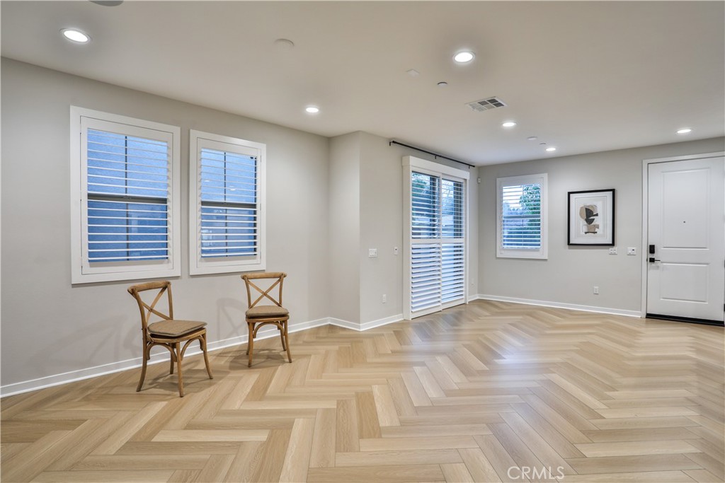 1419 N Indian Hill Boulevard