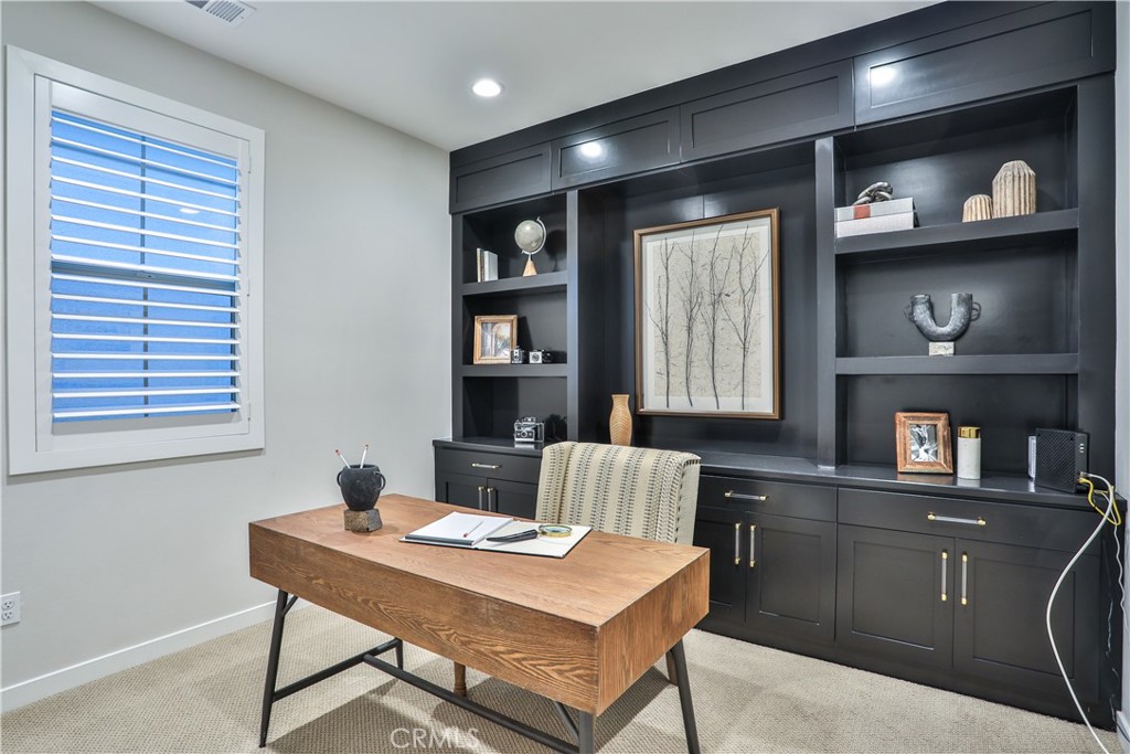 1419 N Indian Hill Boulevard