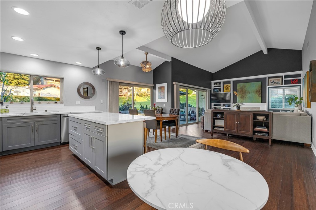 8412 Calle Carabe Street