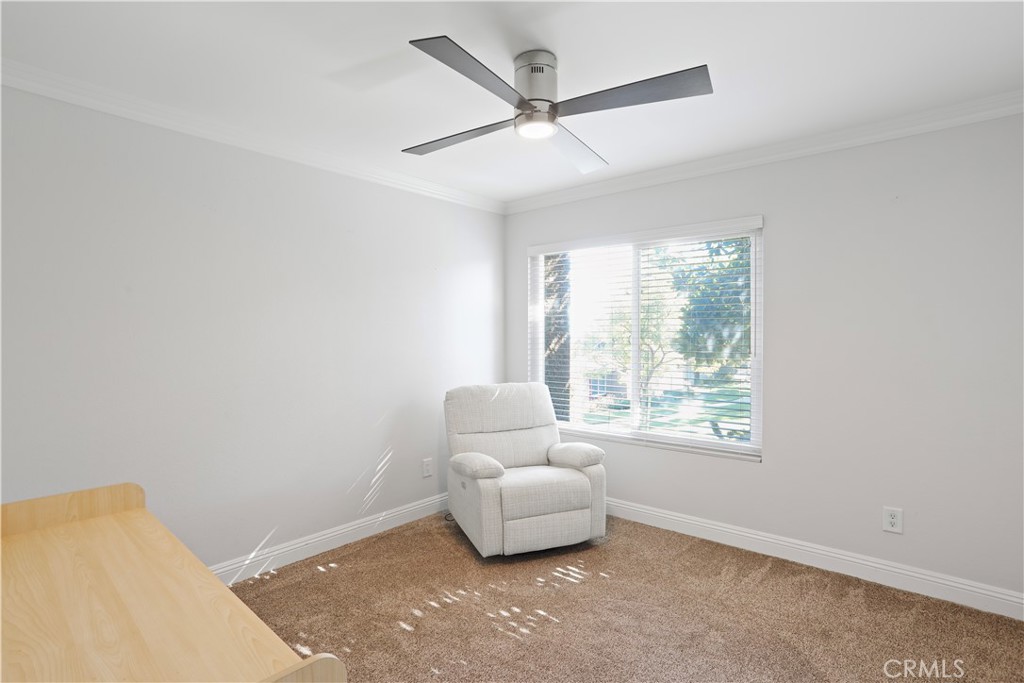 1619 Carmel Circle W