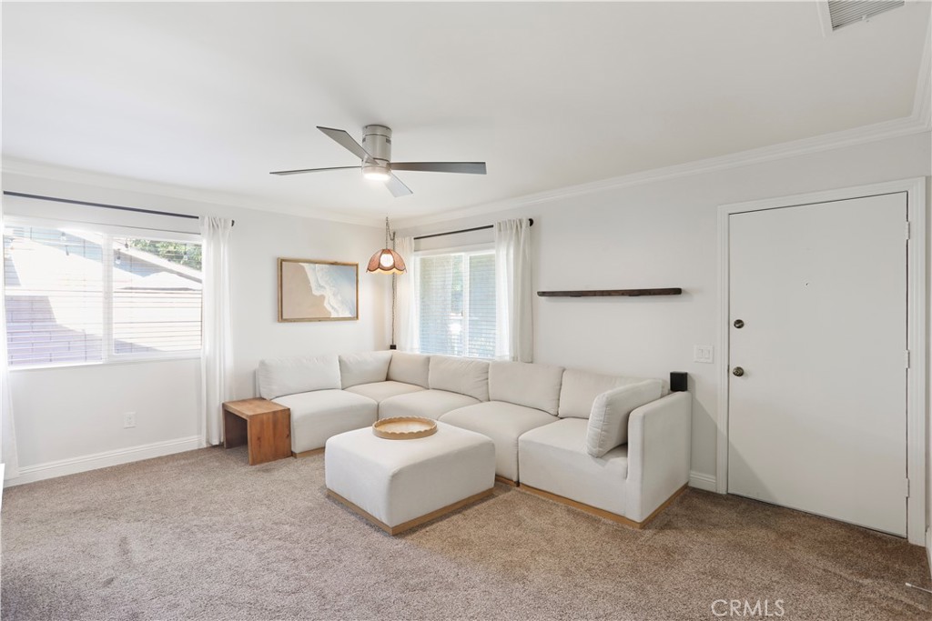 1619 Carmel Circle W