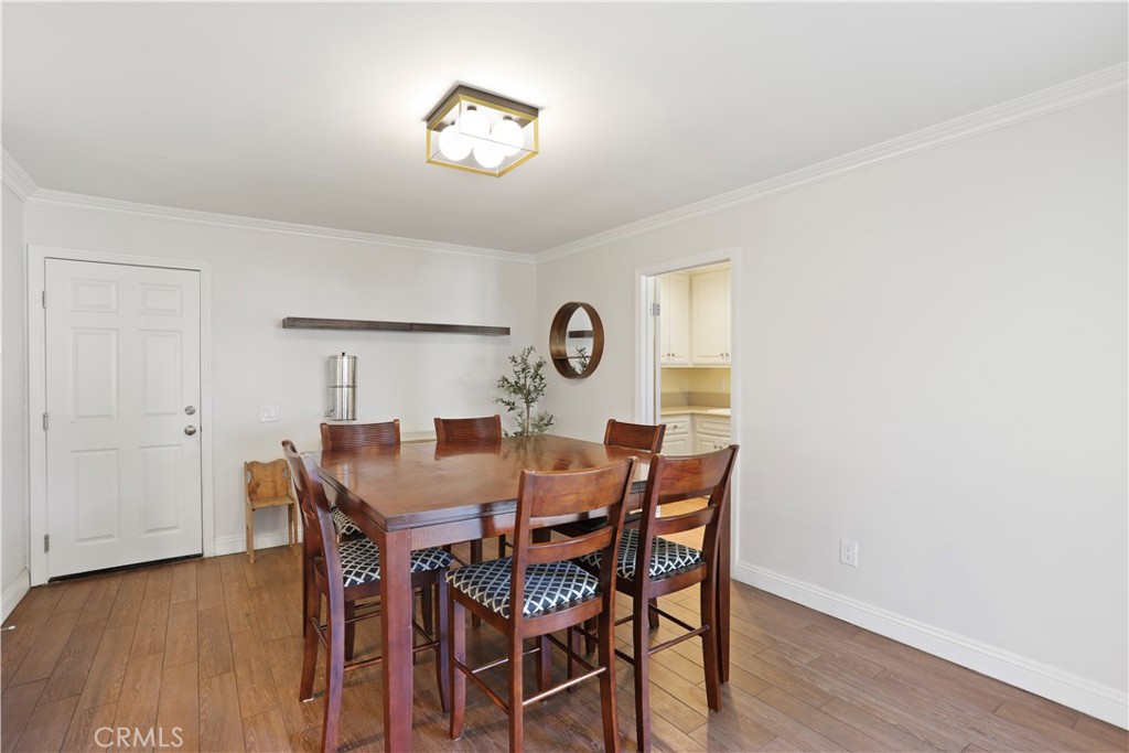 1619 Carmel Circle W