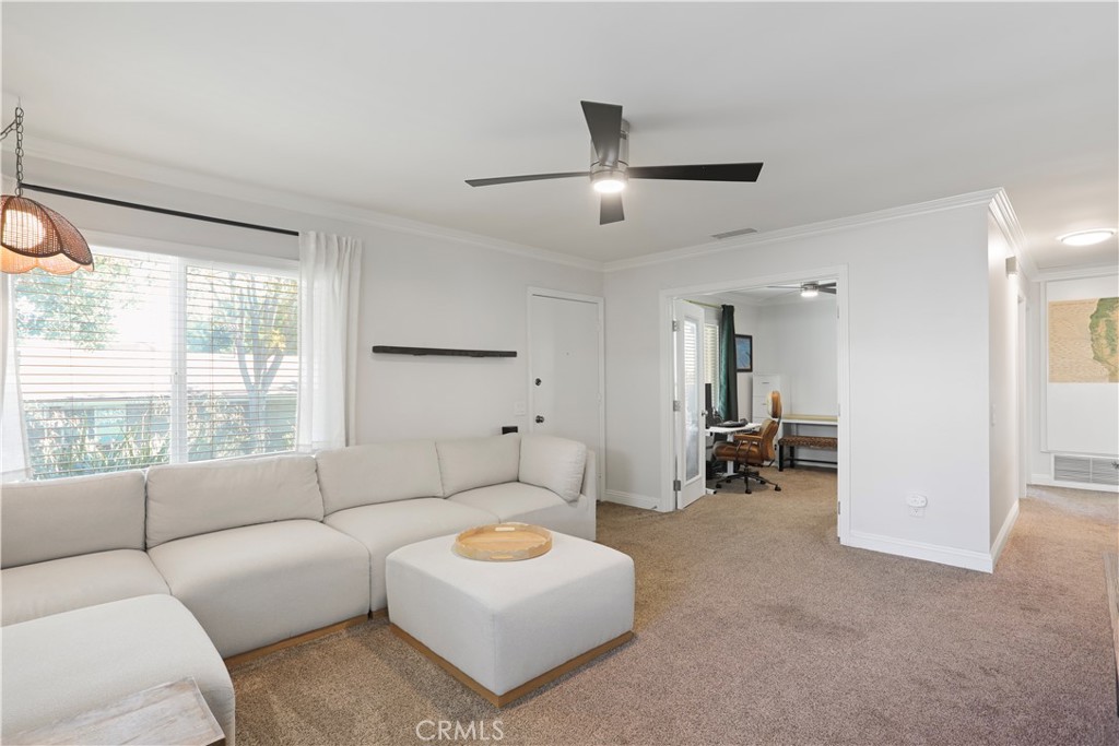 1619 Carmel Circle W