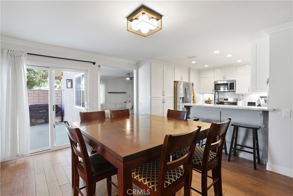 1619 Carmel Circle W