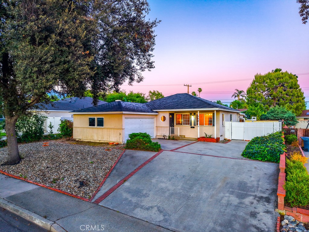 368 Geneva Avenue