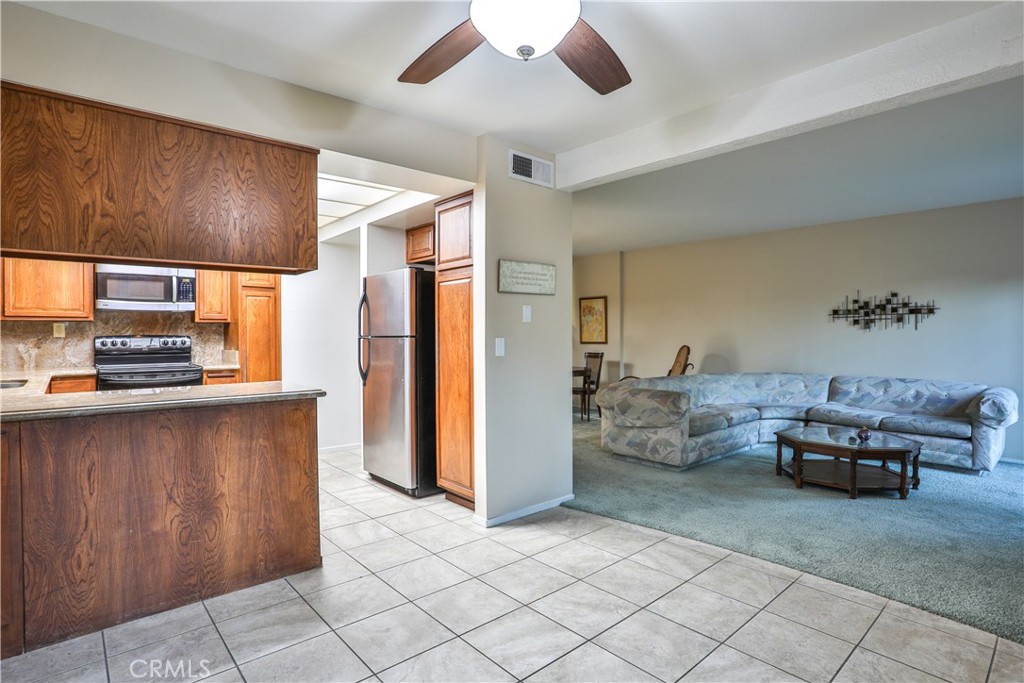 672 Greendale Lane
