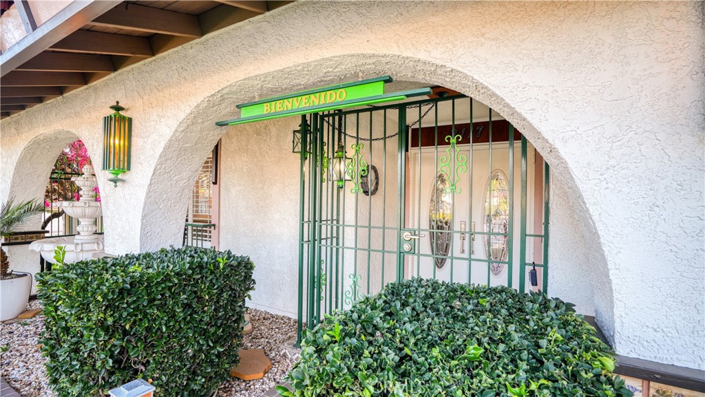 2117 Capuchin Way