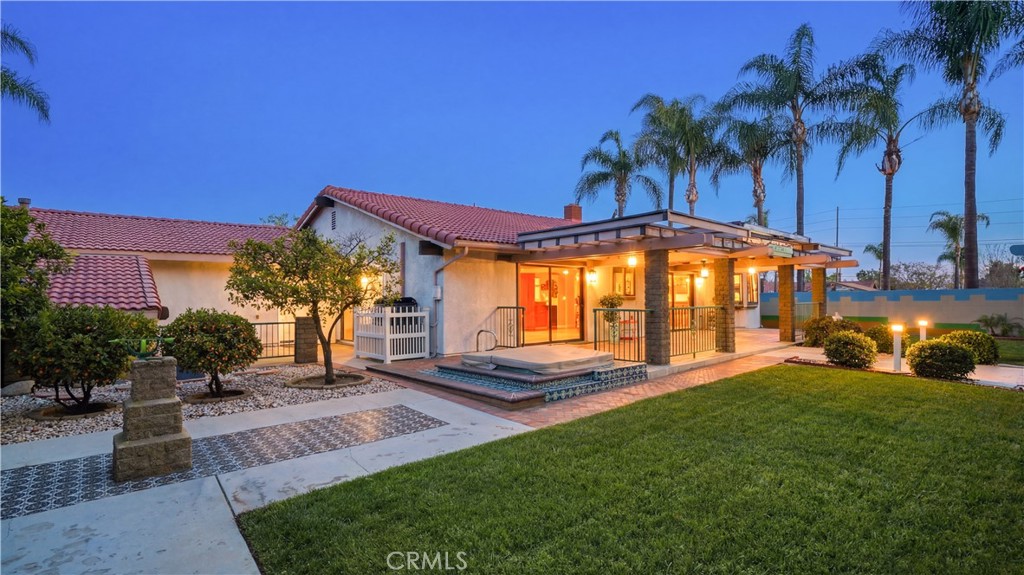 2117 Capuchin Way