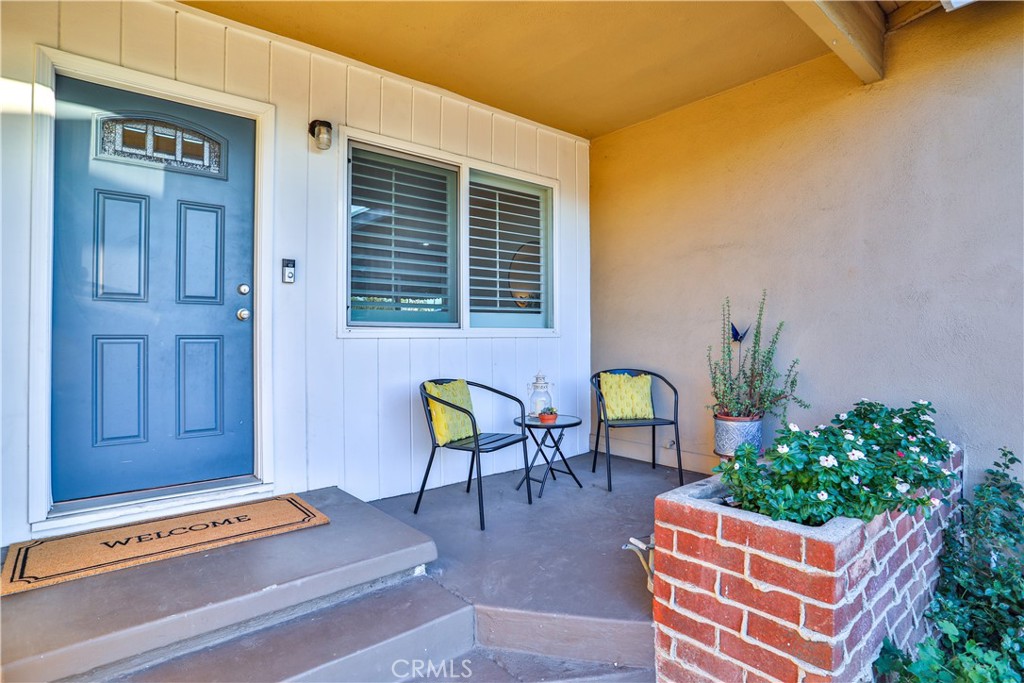 8247 Jadeite Avenue