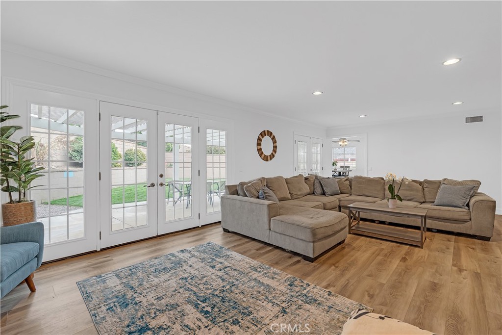 2120 Capuchin Way