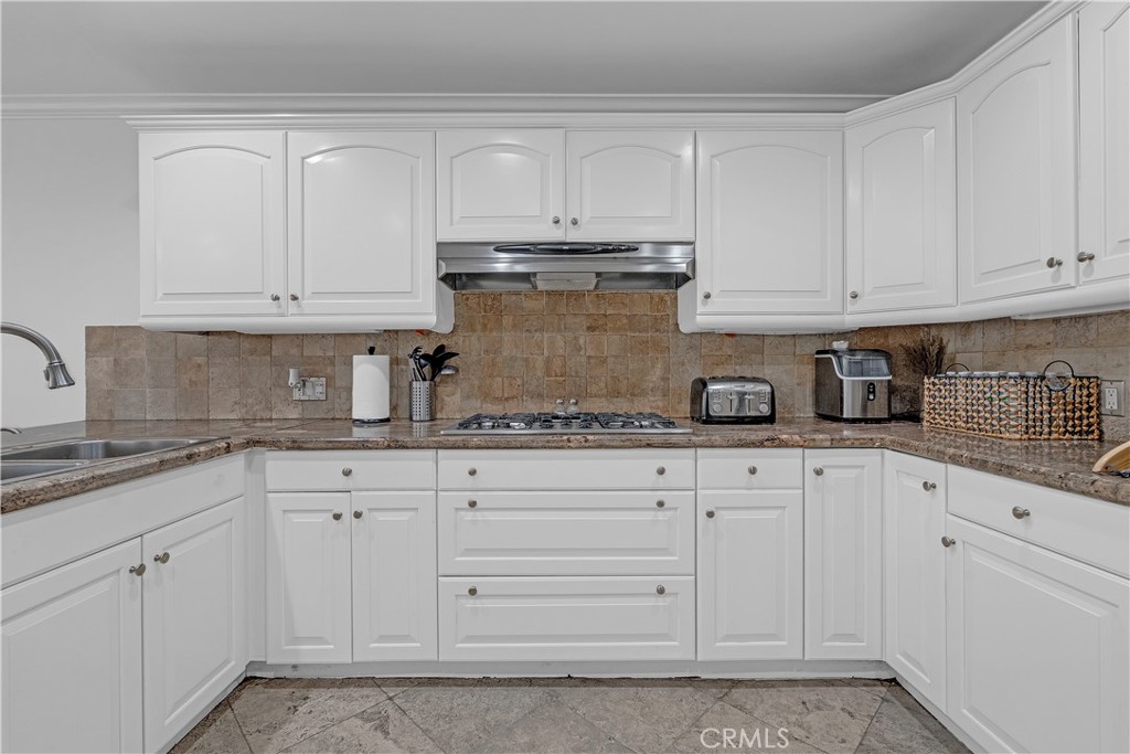 2120 Capuchin Way