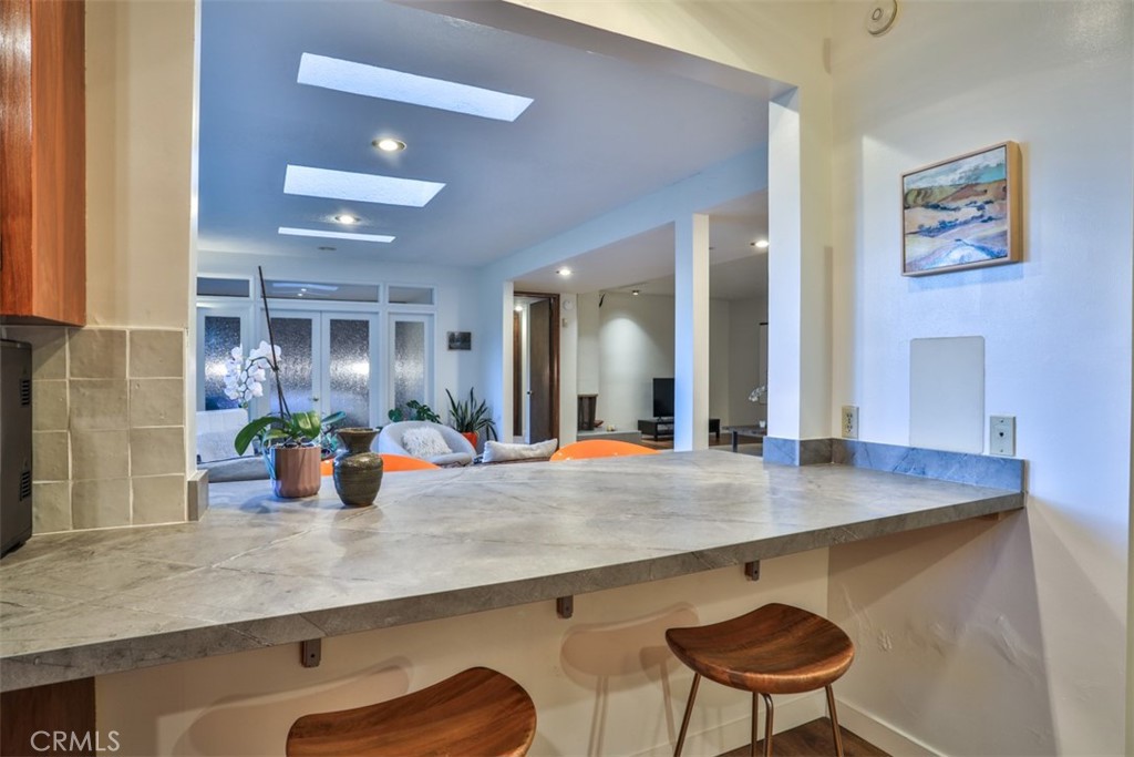 701 Kilbourne
