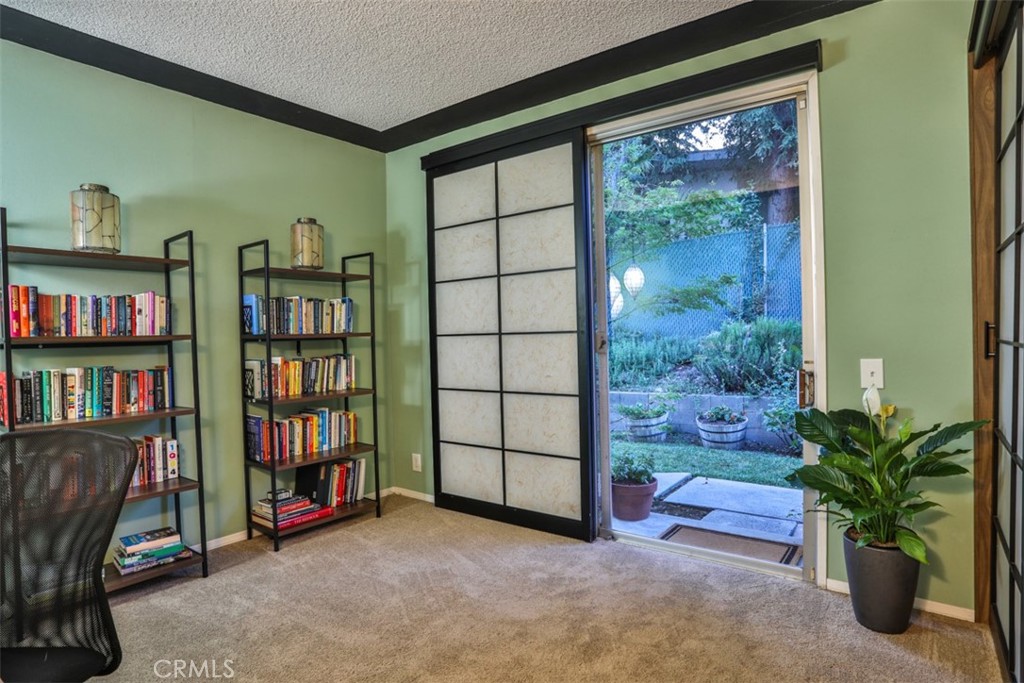 701 Kilbourne