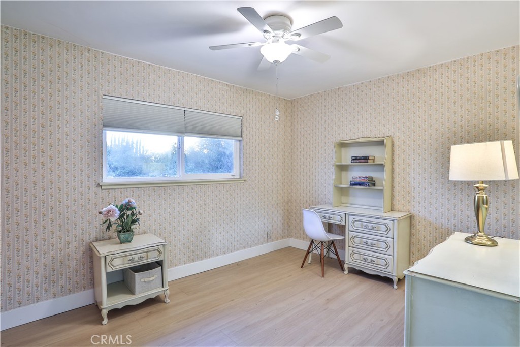2117 Oxford