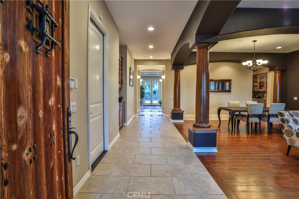 13052 Via Tesoro Drive