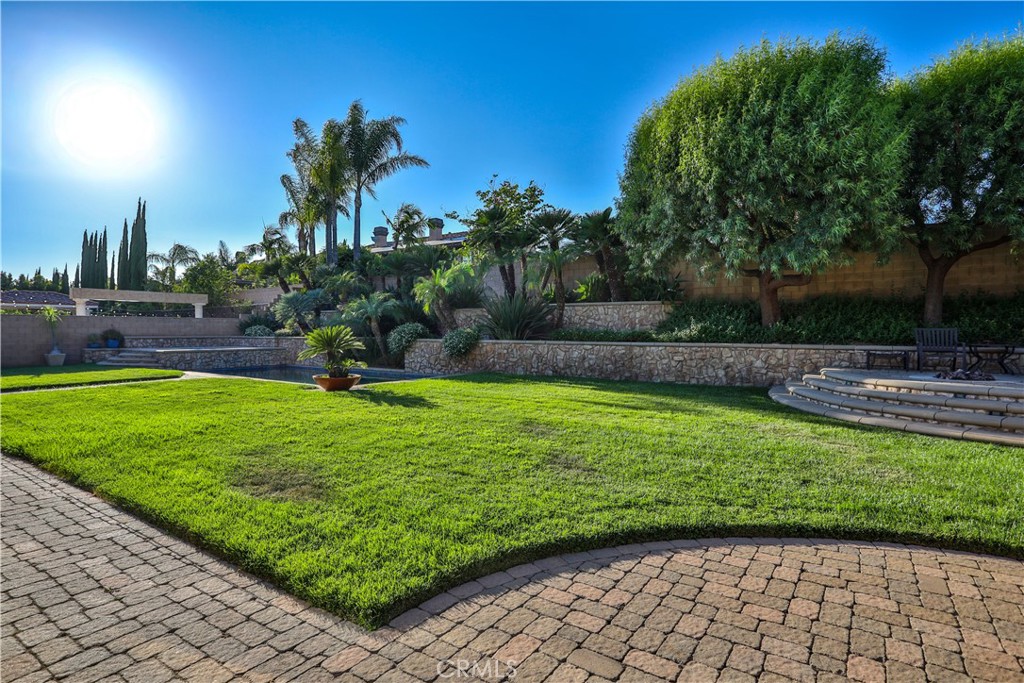 13052 Via Tesoro Drive