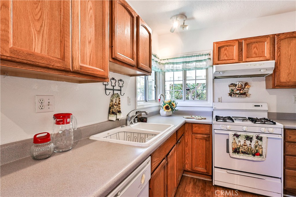 1680 Granada Place