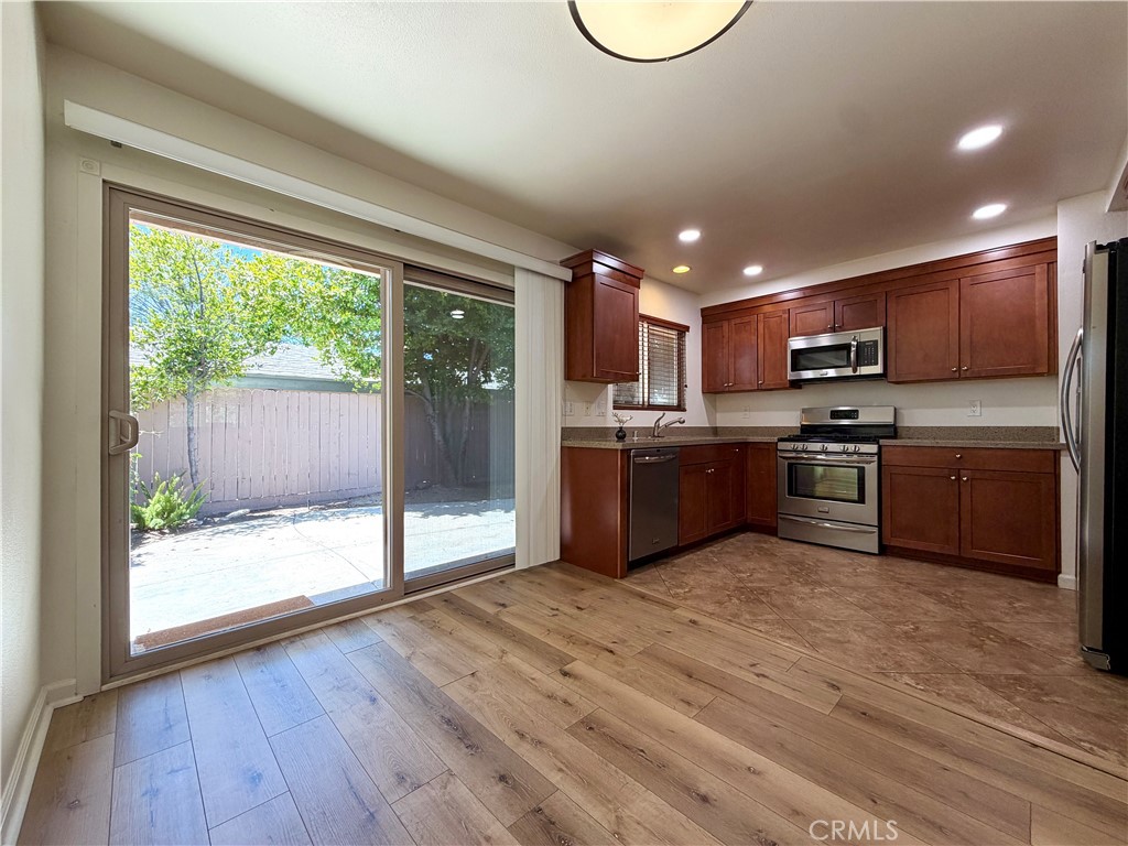 1365 Lafayette Road A