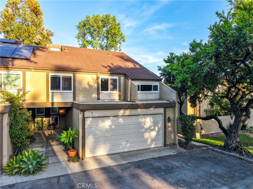 672 Greendale Lane