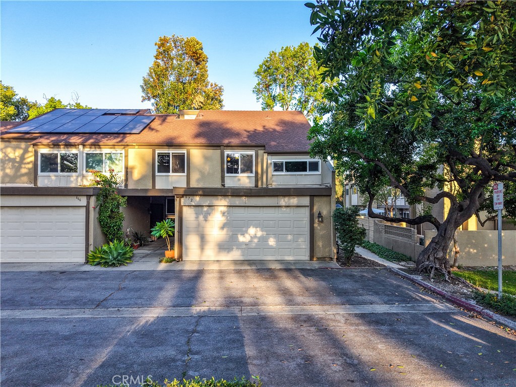 672 Greendale Lane