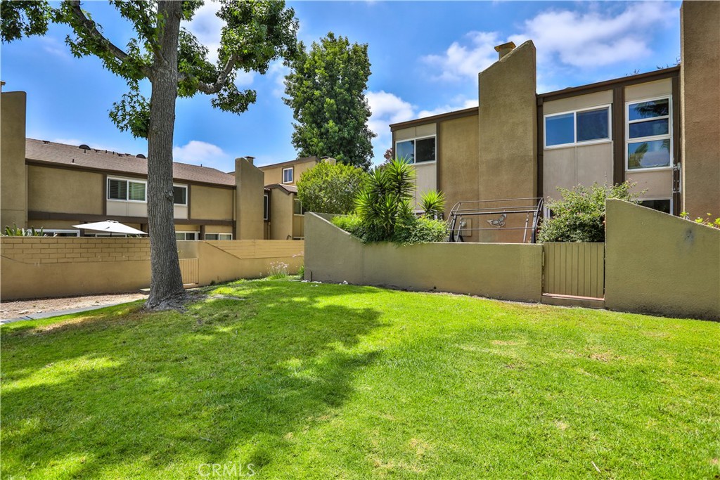672 Greendale Lane