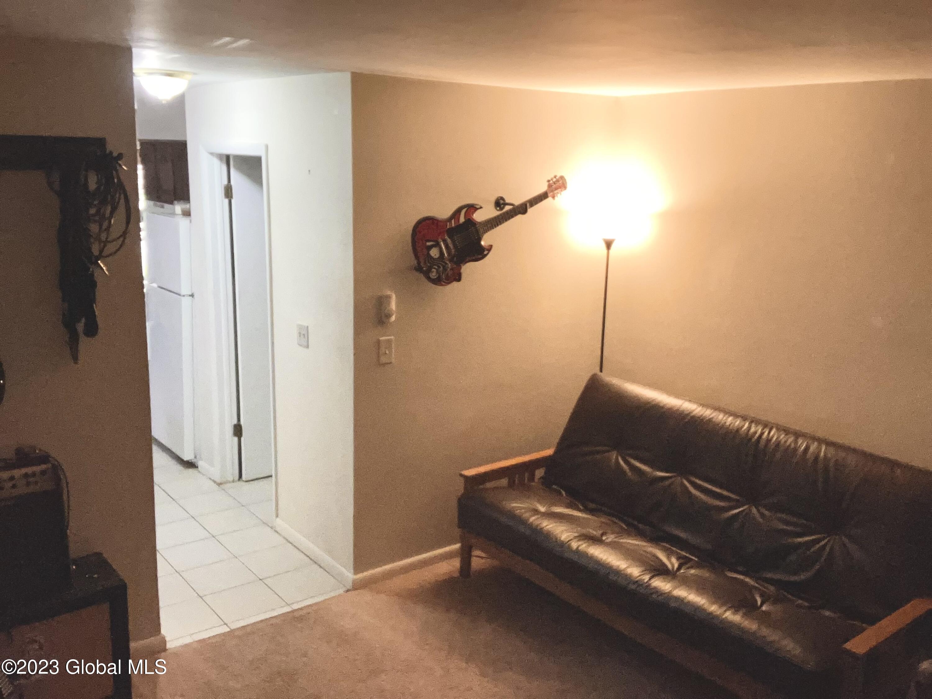 330-332 Giffords Church Road