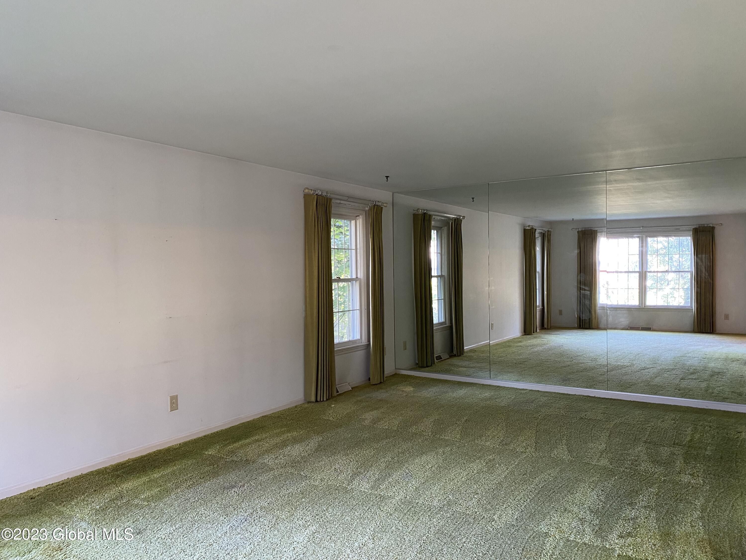 1409 Fox Hollow Road