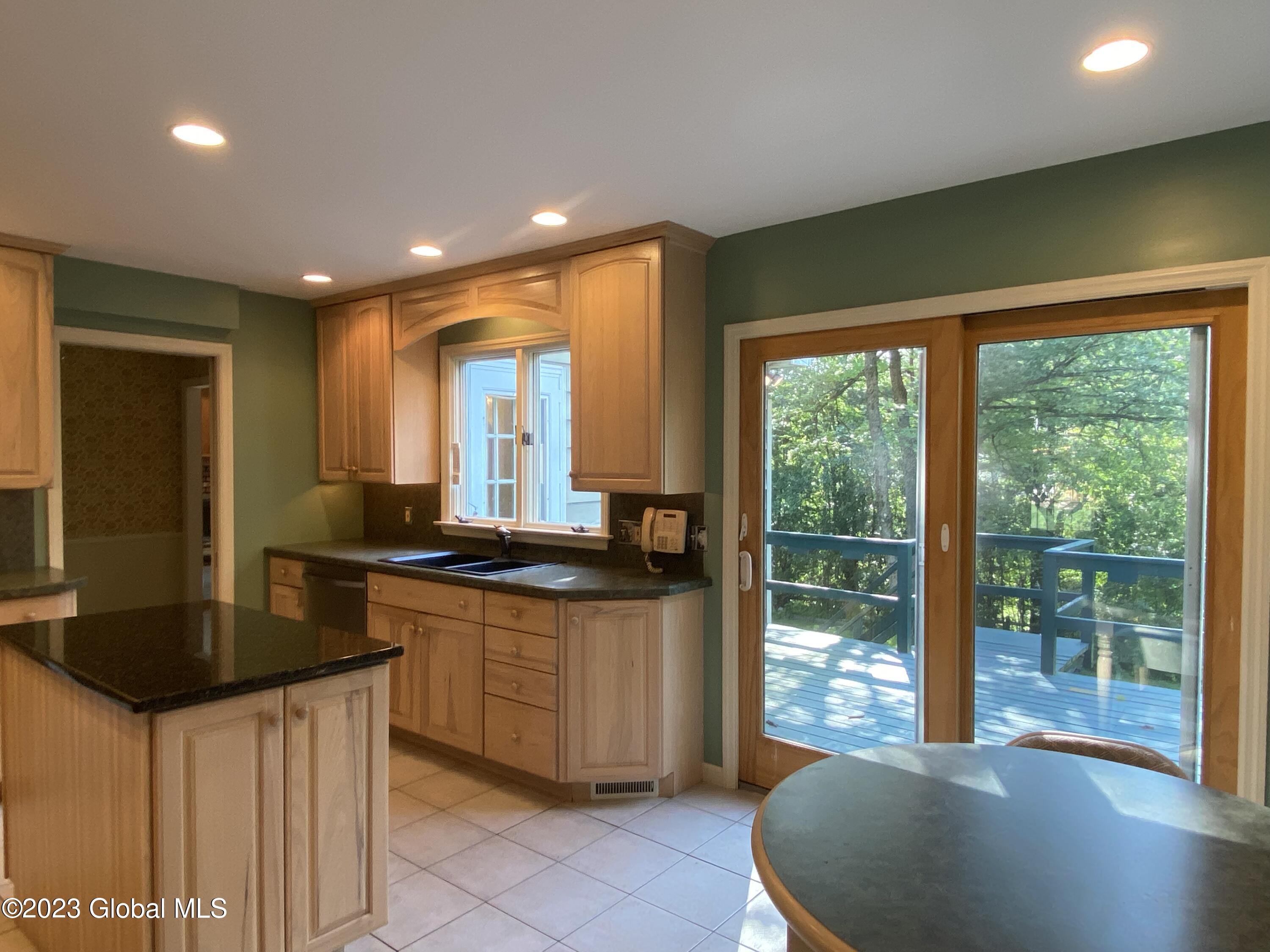 1409 Fox Hollow Road