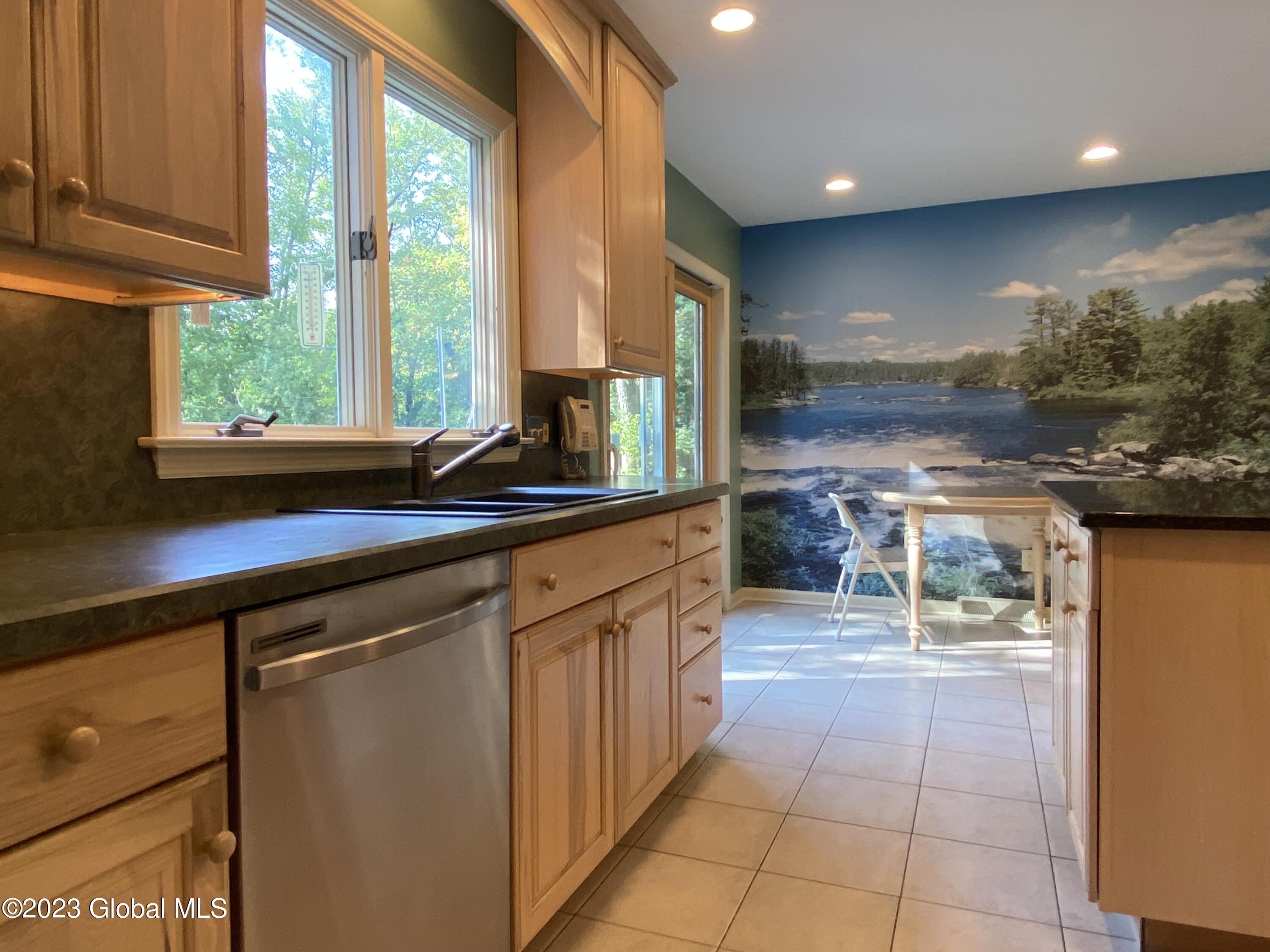 1409 Fox Hollow Road