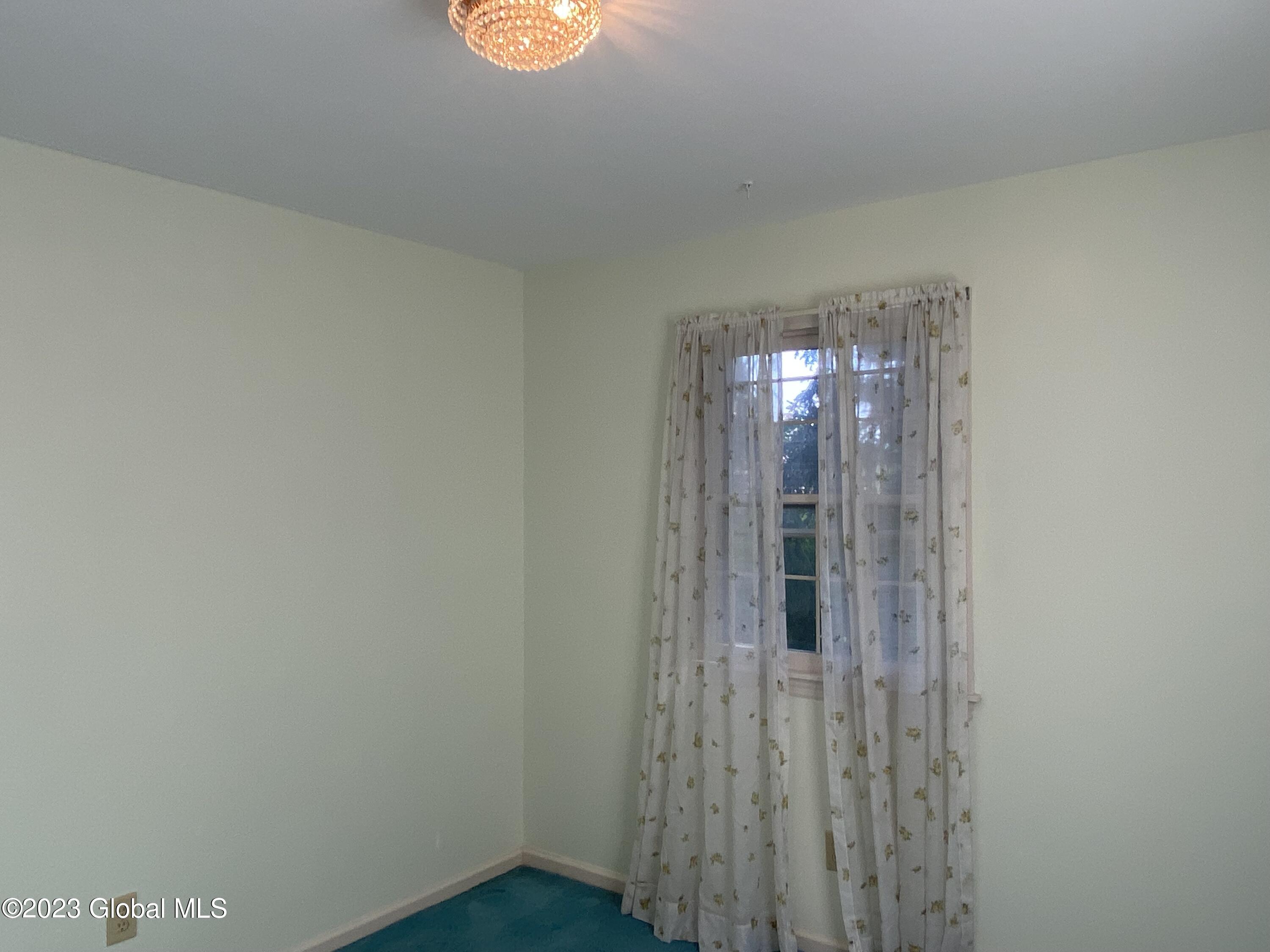 1409 Fox Hollow Road