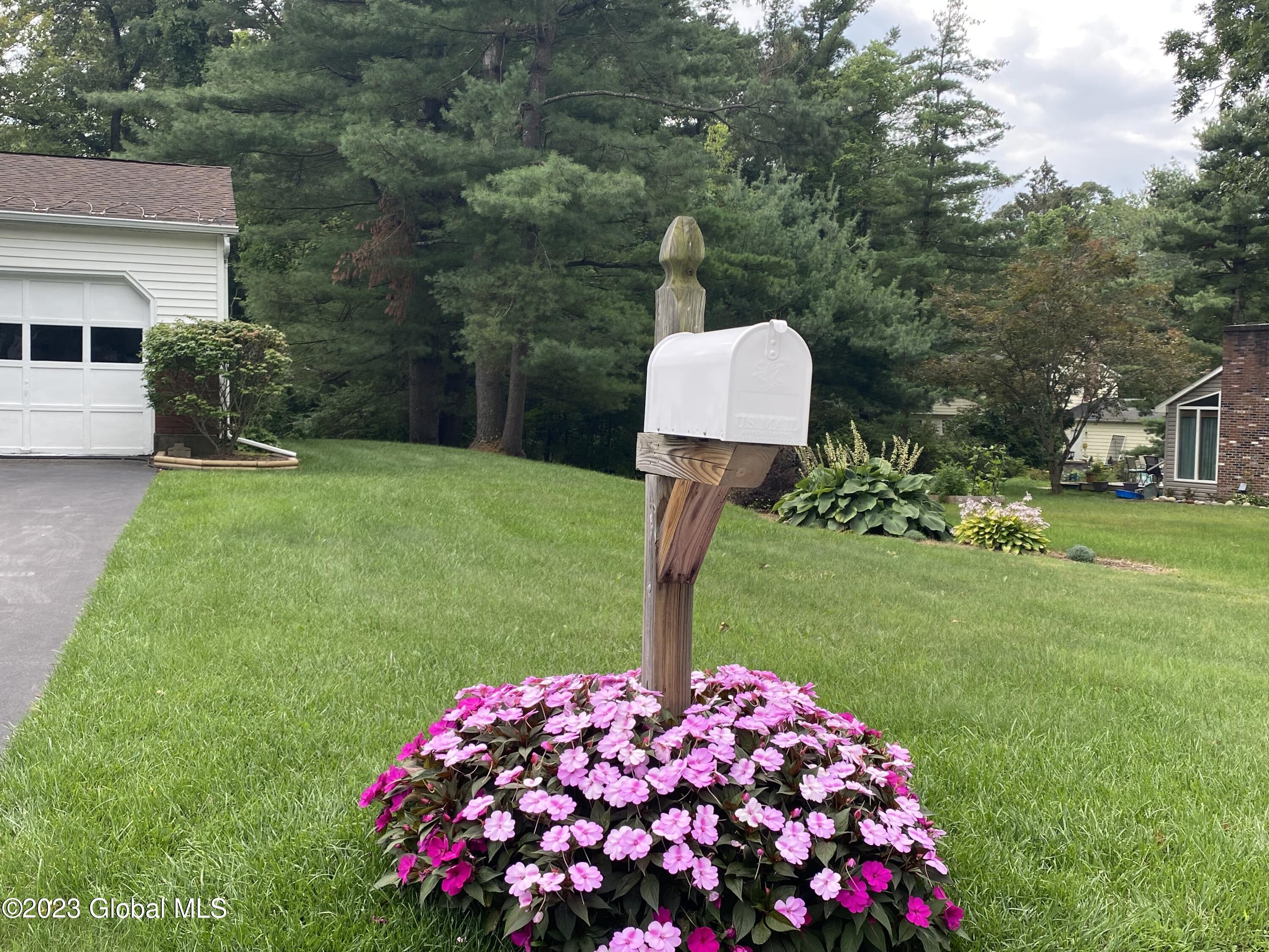 83 Rolling Brook Drive