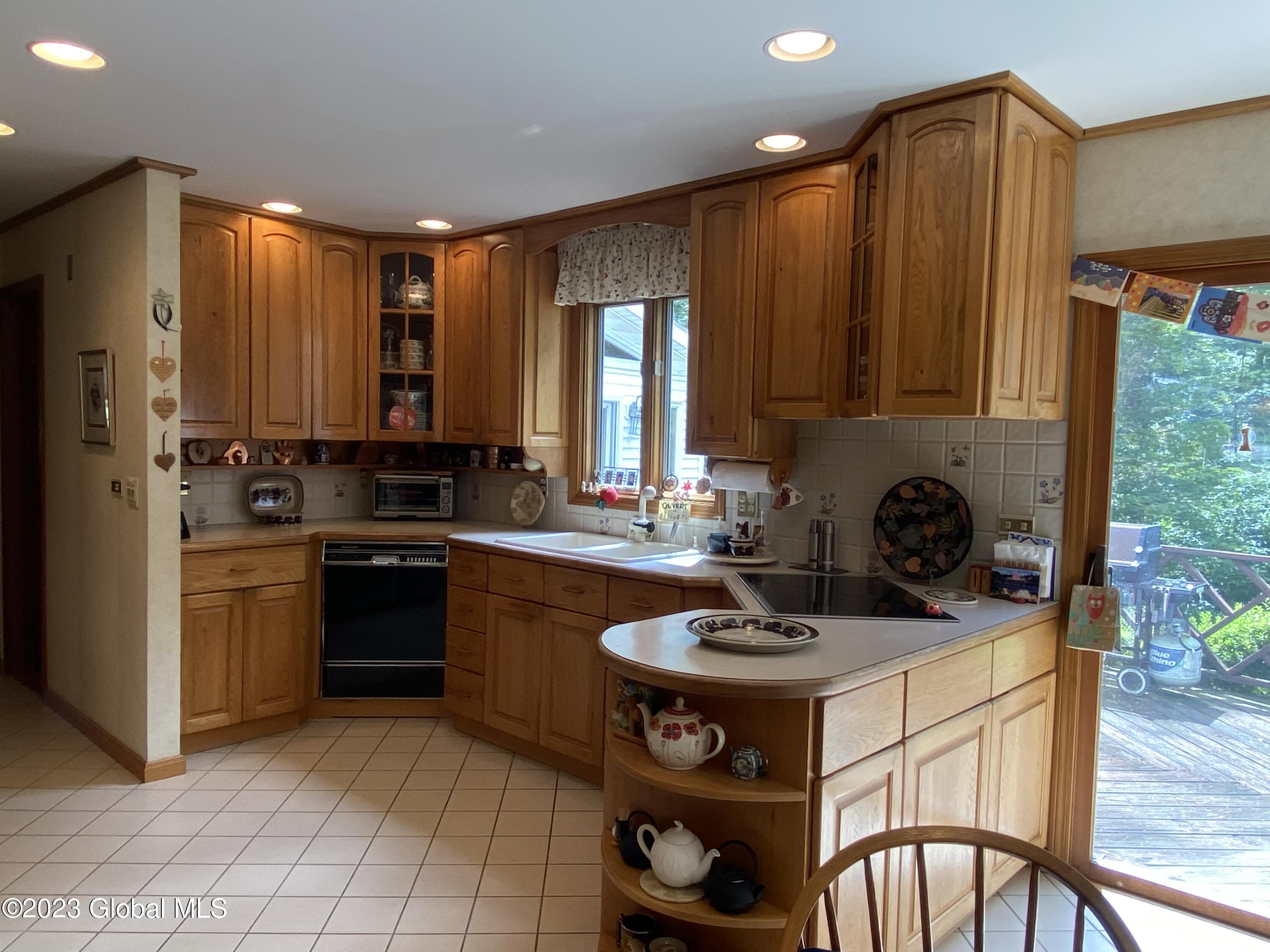 83 Rolling Brook Drive