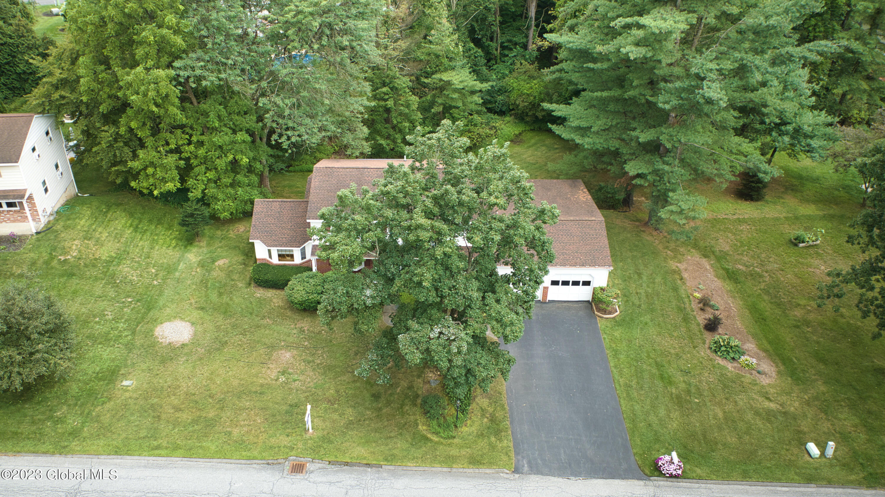 83 Rolling Brook Drive