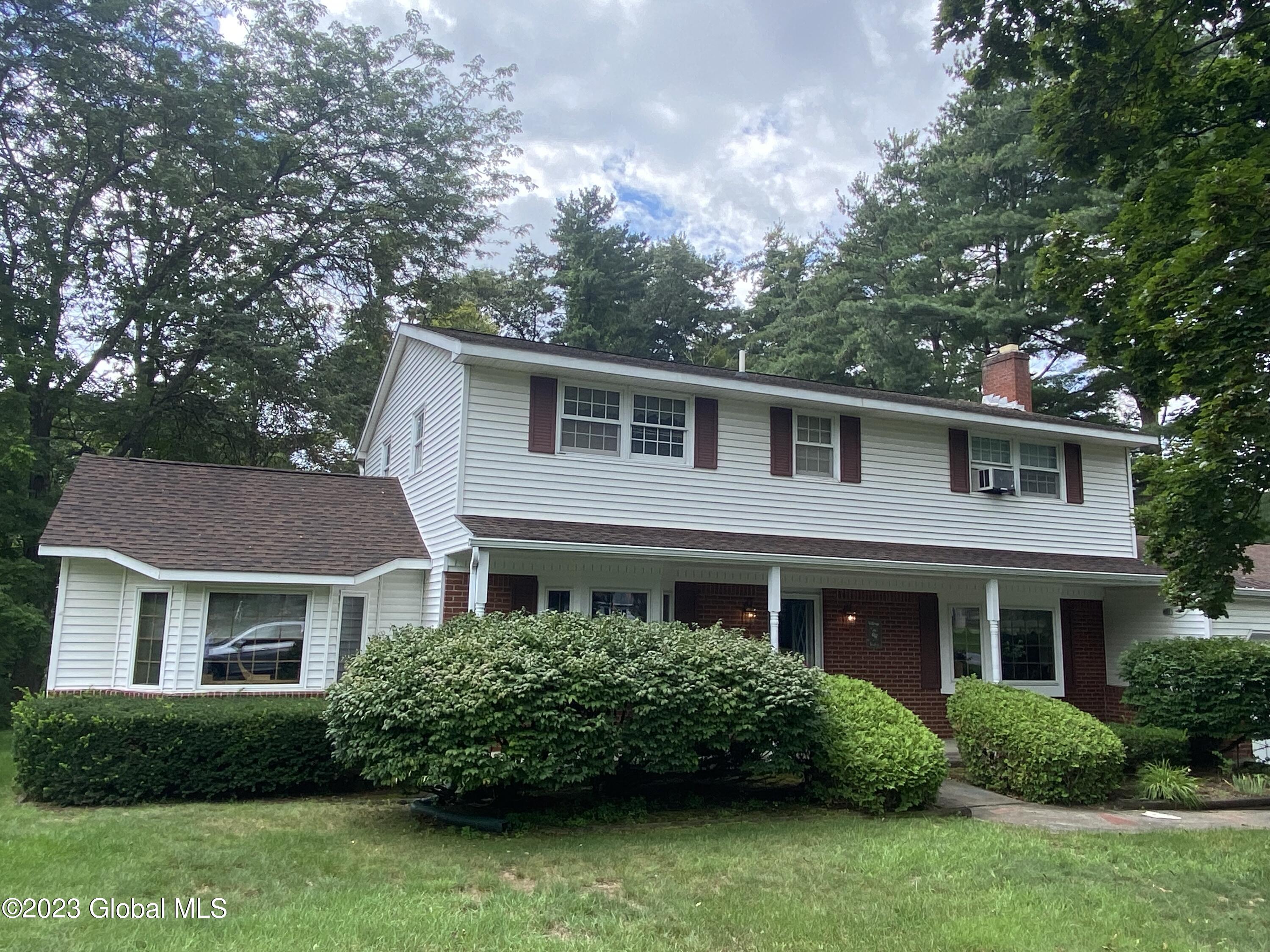 83 Rolling Brook Drive