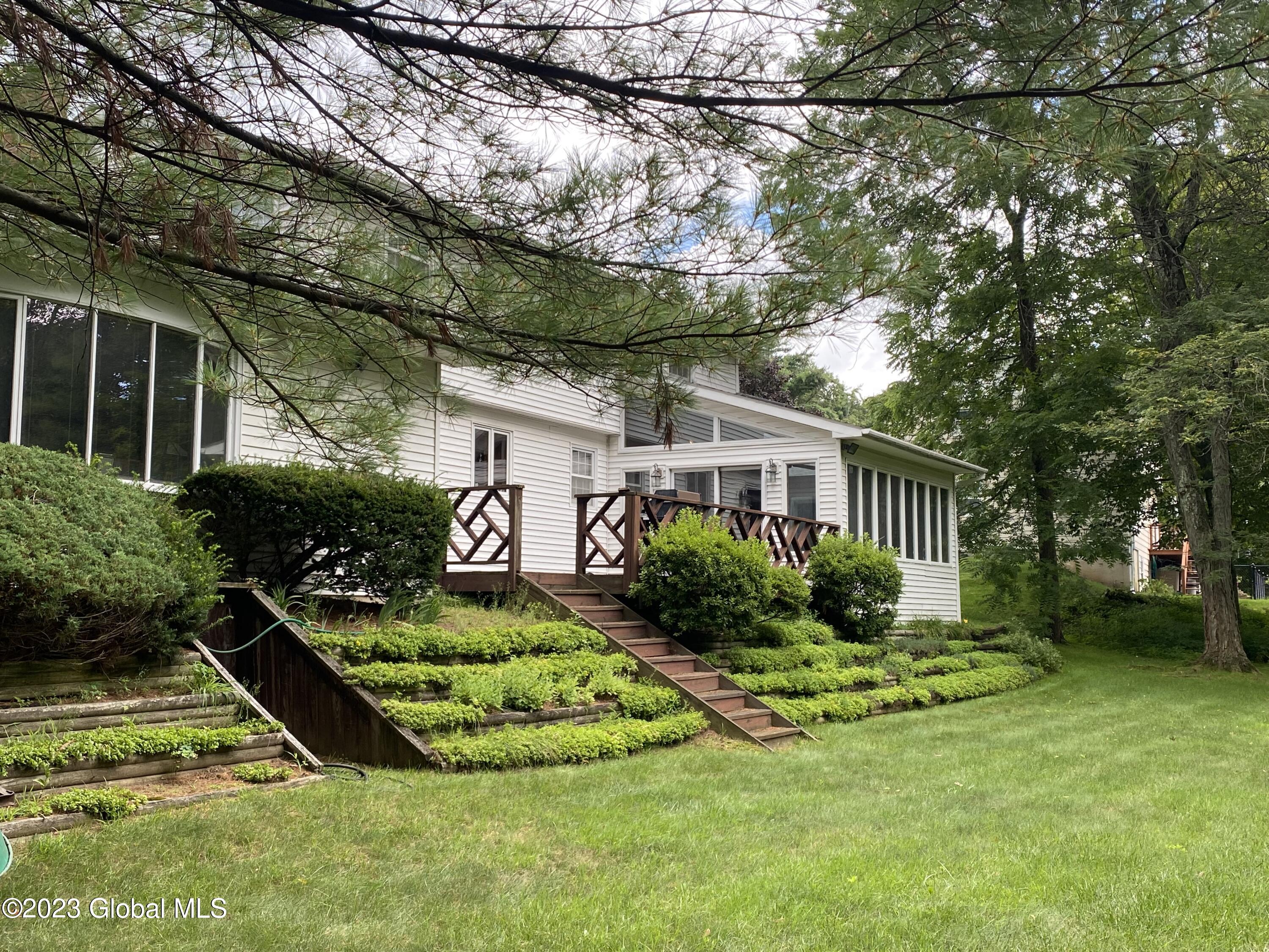 83 Rolling Brook Drive