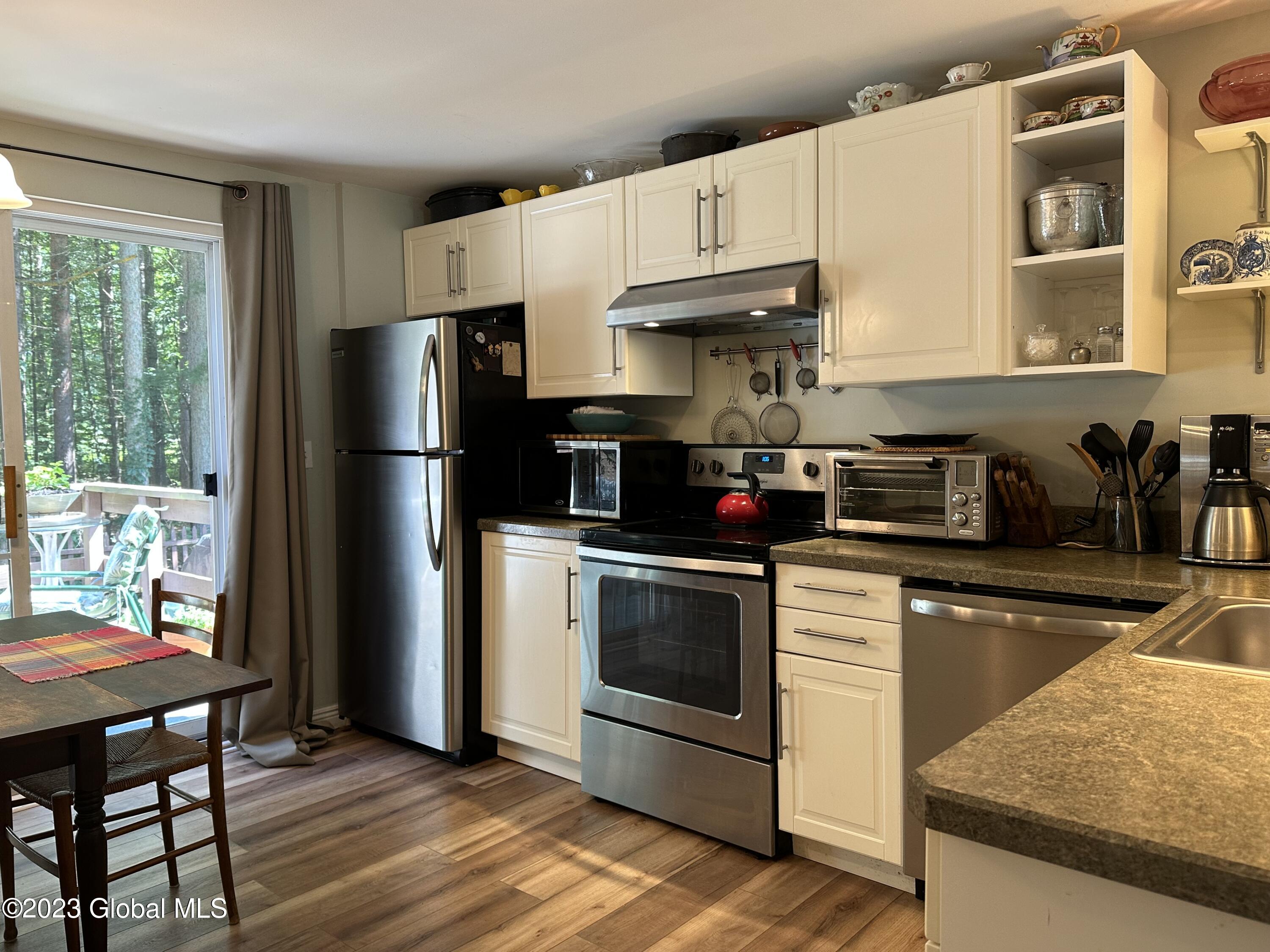 126 Arrow Wood Place